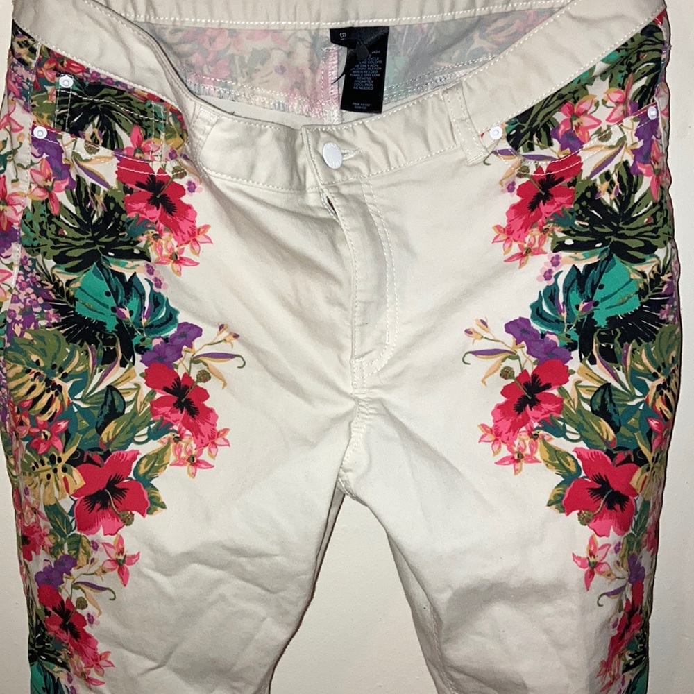 Great Floral Print Jeans!!!